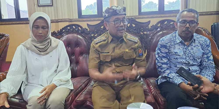 Bupati Imron Jamin BCJ dan BKC Sehat, Tegaskan Tak Miliki Kaitan dengan BPR Bank Cirebon