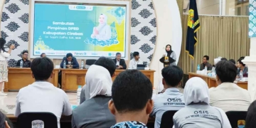 Youth Parliamentary Disambut Antusias, Ketua DPRD Kabupaten Cirebon Ajak Pelajar Tidak Ragu Suarakan Ide Inovatif