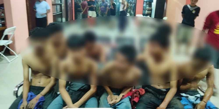 Konvoi Berandalan Motor di Bakung Cirebon Dihadang Warga, Empat Dibakar