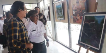 Kolaboratif Pameran Mandiri Lukisan 17 Pitulas, Upaya Paguyuban Pelukis Cirebon Aktifkan Ruang Kreasi