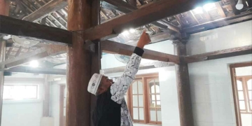 Saksi Sejarah Perkembangan Islam di Cirebon, Usia Masjid Gamel Terungkap Berkat Ukiran Rikasara