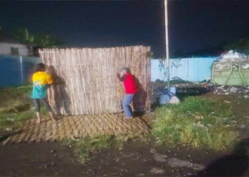 TPS Liar di Kawasan Kuliner Batik Trusmi Cirebon Dipagar