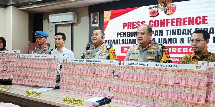 Jelang Idulfitri, Peredaran Rp12 Miliar Uang Palsu di Cirebon Terungkap, Polisi Amankan 1 Tersangka