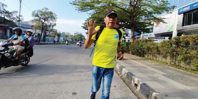Hari Pertama Bebas Kendaraan Bermotor, ASN Kota Cirebon dan Anggota DPRD Kompak Gowes hingga Jogging