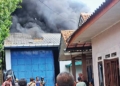 Gudang Instalasi PDAM Tirta Jati Kabupaten Cirebon dan Rumah Warga Terbakar