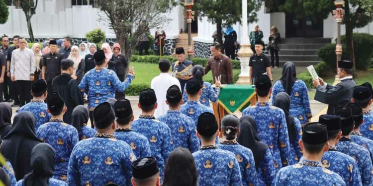 Wali Kota Cirebon Dorong Penguatan Dedikasi dan Pelayanan