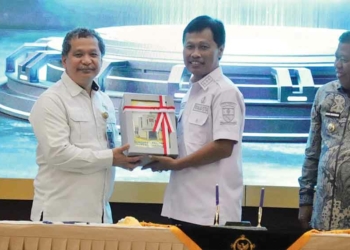 Wali Kota Cirebon Serahkan LKPD 2025