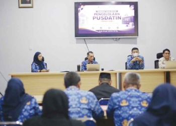 Perkuat Tata Kelola Data, Diskominfo Kabupaten Cirebon Gelar Bimtek Pusdatin Kasi Ekbangsos 1 Perkuat Tata Kelola Data, Diskominfo Kabupaten Cirebon Gelar Bimtek Pusdatin Kasi Ekbangsos
