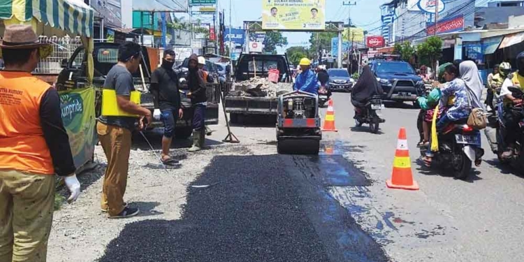 Dolar Naik, Harga Aspal Melonjak, Pemkot Cirebon Andalkan Dana Inpres Untuk Perbaikan Jalan