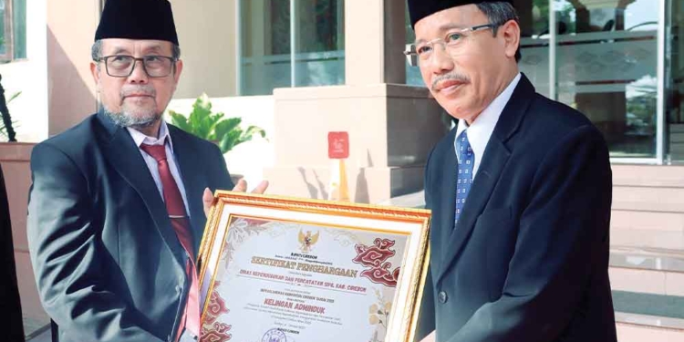 Efektif, Kelingan Adminduk Kabupaten Cirebon Dicontoh Daerah Lain 6 Efektif, Kelingan Adminduk Kabupaten Cirebon Dicontoh Daerah Lain