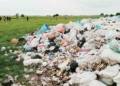 Lapangan Desa Prajawinangun Wetan Cirebon Jadi Gunung Sampah 4 Lapangan Desa Prajawinangun Wetan Cirebon Jadi Gunung Sampah