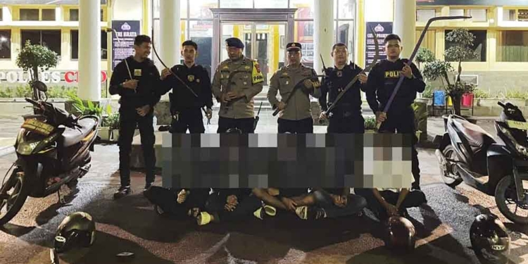 Tawuran Bersenjata Di Kesambi Cirebon Gagal