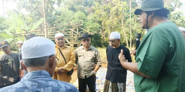 Uin Siber Cirebon Dan Pesantren Al-Bahjah Panen Padi Di Lahan Wakaf