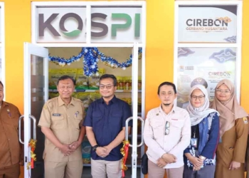 Disperdagin Kabupaten Cirebon Gandeng Bulog Hadirkan KOSPI 1 Disperdagin Kabupaten Cirebon Gandeng Bulog Hadirkan Kospi