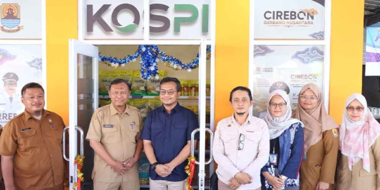 Disperdagin Kabupaten Cirebon Gandeng Bulog Hadirkan Kospi