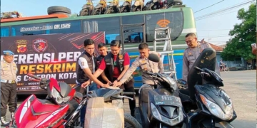 Pengiriman 23 Motor Curian Digagalkan di Cirebon, Gunakan Bus ALS Tujuan Kabupaten Muaro Jambi Sumatera 7 Pengiriman 23 Motor Curian Digagalkan Di Cirebon, Gunakan Bus Als Tujuan Kabupaten Muaro Jambi Sumatera