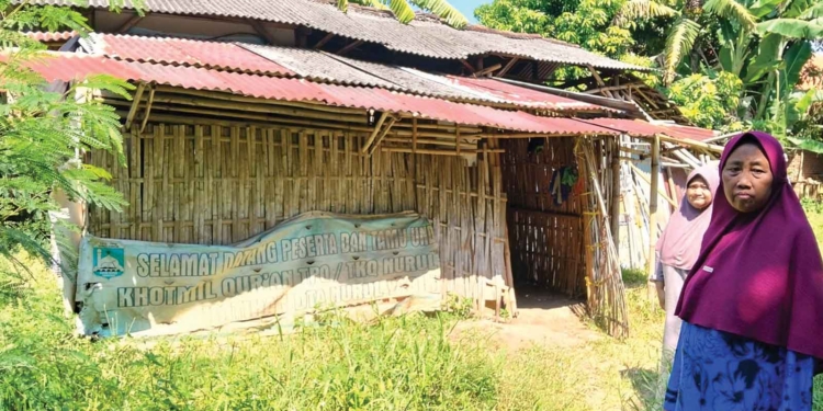 Rutilahu di Cirebon, Beberapa Kali Gagal Ajukan Bantuan, Rumah Kasiyati Selalu Becek saat Hujan 6 Rutilahu Di Cirebon, Beberapa Kali Gagal Ajukan Bantuan, Rumah Kasiyati Selalu Becek Saat Hujan
