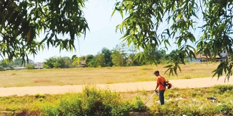 Kawasan Expo Center Watubelah Cirebon Dirapihkan 6 Kawasan Expo Center Watubelah Cirebon Dirapihkan