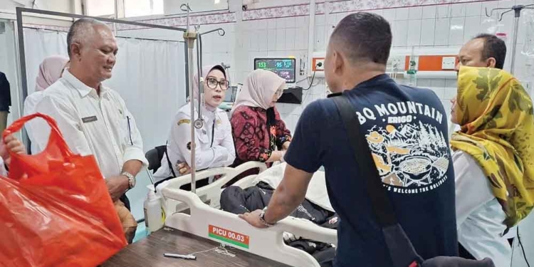 Kecelakaan di Gronggong Cirebon Renggut Keluarga dan Kaki Kanan Lovanya 6 Kecelakaan Di Gronggong Cirebon Renggut Keluarga Dan Kaki Kanan Lovanya