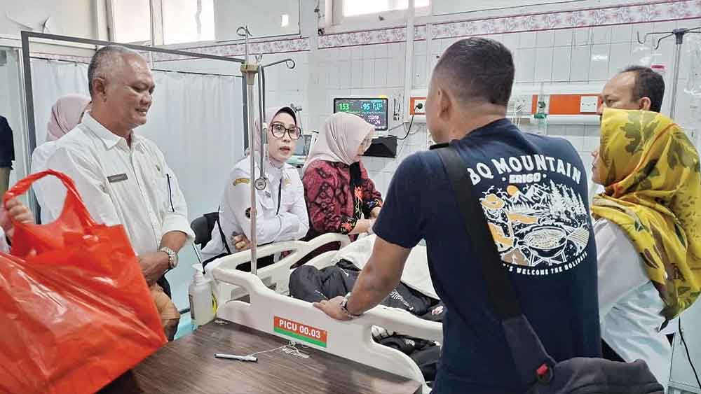 Kecelakaan di Gronggong Cirebon Renggut Keluarga dan Kaki Kanan Lovanya 1 Kecelakaan Di Gronggong Cirebon Renggut Keluarga Dan Kaki Kanan Lovanya