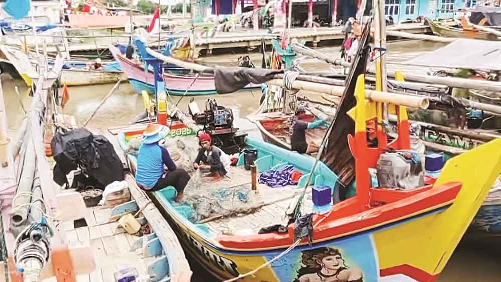 15.000 Nelayan Kabupaten Cirebon Belum Tercover Perlindungan, Bantuan Iuran BPJS Ketenagakerjaan Baru 2.880 Nelayan 1 15.000 Nelayan Kabupaten Cirebon Belum Tercover Perlindungan, Bantuan Iuran Bpjs Ketenagakerjaan Baru 2.880 Nelayan