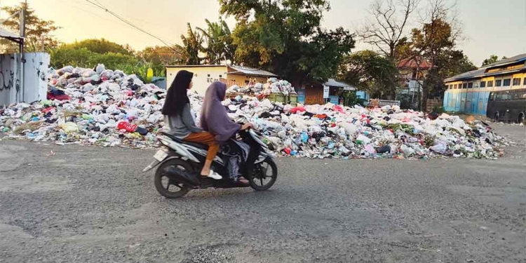 DLH Kabupaten Cirebon Kekurangan Armada, Sampah Dibiarkan Menumpuk 6 Dlh Kabupaten Cirebon Kekurangan Armada, Sampah Dibiarkan Menumpuk
