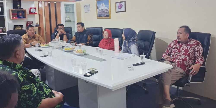 Stadion Bima Resmi Aset Pemkot Cirebon, Dispora Didesak Buat Grand Design Pengelolaan 6 Stadion Bima Resmi Aset Pemkot Cirebon, Dispora Didesak Buat Grand Design Pengelolaan