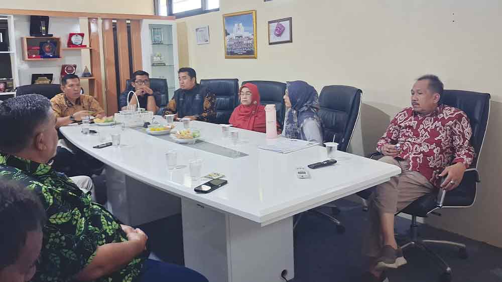 Stadion Bima Resmi Aset Pemkot Cirebon, Dispora Didesak Buat Grand Design Pengelolaan 1 Stadion Bima Resmi Aset Pemkot Cirebon, Dispora Didesak Buat Grand Design Pengelolaan