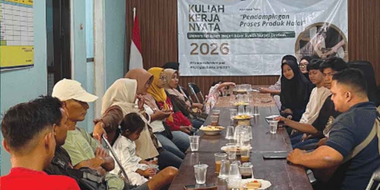 Mahasiswa Kkn Uin Siber Cirebon Sosialisasikan Sertifikasi Halal Bagi Umkm Desa Mandala