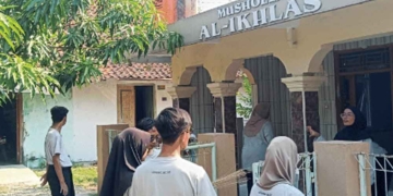 Mahasiswa KKN UIN Siber Cirebon Bersihkan Musala di Desa Barisan 7 Mahasiswa Kkn Uin Siber Cirebon Bersihkan Musala Di Desa Barisan