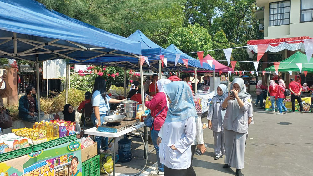 Disperdagin Kabupaten Cirebon Gelar Bazar Murah dan Berbagai Lomba 1 Disperdagin Kabupaten Cirebon Gelar Bazar Murah Dan Berbagai Lomba
