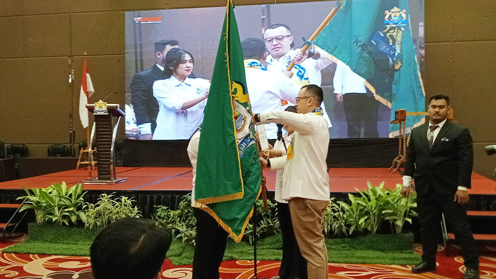 Terpilih Aklamasi, Arie Prasetiyo Pimpin Kadin Kabupaten Cirebon 2 Suasana Musda Viii Kadin Kabupaten Cirebon Yang Digelar Di Salah Satu Hotel Di Kecamatan Kedawung, Rabu, 26 Agustus 2026.