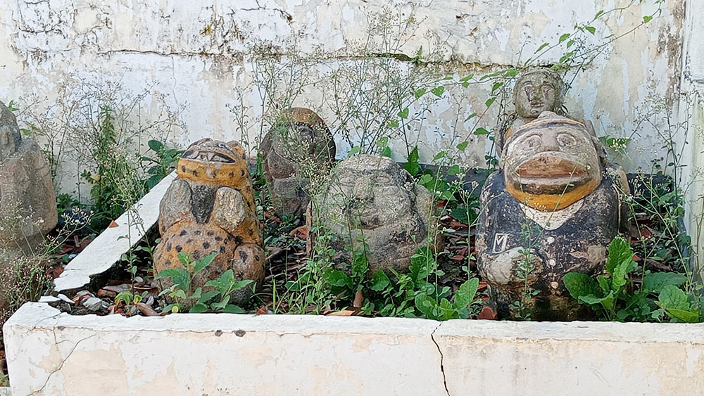 Terungkap, Arca Situs Batu Semar Pejambon Cirebon Bukan Peninggalan Sejarah 3 Foto: Arca Situs Batu Semar Pejambon Cirebon - Suara Cirebon