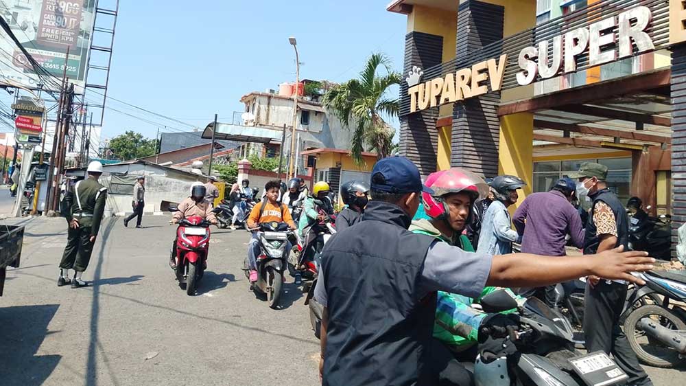 Bapenda Kabupaten Cirebon Laksanakan Pelayanan Pajak Kendaraan Bermotor 4 Foto: Bapenda Kabupaten Cirebon 1 - Suara Cirebon