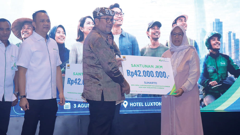 Bupati Cirebon Apresiasi Program PEKA 1 Bupati Cirebon Apresiasi Program Peka