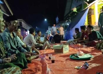 Jelang Peringatan Kemerdekaan Ri, Lantunan Tahlil Menggema Di Desa Prajawinangun Cirebon