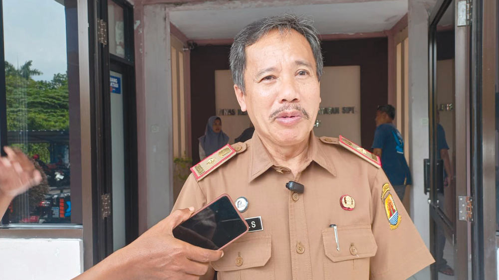 Disdukcapil Kabupaten Cirebon Perluas Layanan Adminduk hingga Tingkat Desa 1 Kepala Disdukcapil Kabupaten Cirebon, Iman Supriadi.
