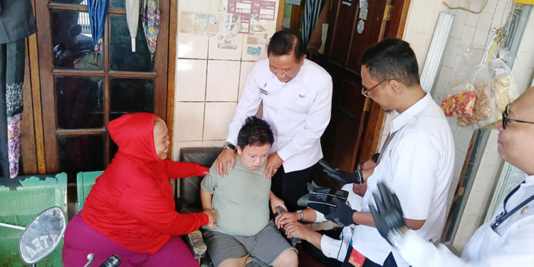 Disdukcapil Kota Cirebon Bantah Data Warga Difabel Hilang 6 Disdukcapil Kota Cirebon Bantah Data Warga Difabel Hilang
