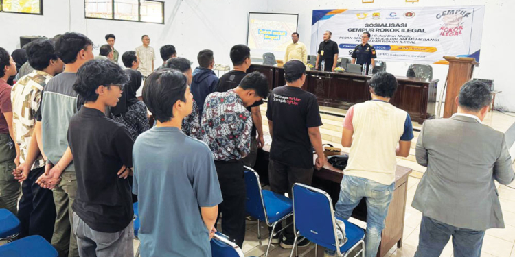 Diskominfo Kabupaten Cirebon Perkuat Edukasi untuk Berantas Rokok Ilegal 6 Sosialisasi Gempur Rokok Ilegal Yang Digelar Diskominfo Kabupaten Cirebon.