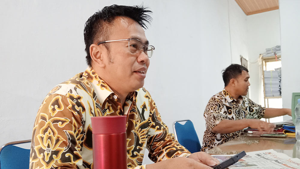 Disnaker Kabupaten Cirebon Fasilitasi Perlindungan PMI Meski Diduga Berangkat Ilegal 1 Kepala Disnaker Kabupaten Cirebon, Novi Hendrianto.