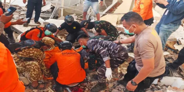 Gempa Ntt M 7,7, Pemerintah Aktifkan Penanganan Darurat, Fokus Evakuasi Korban