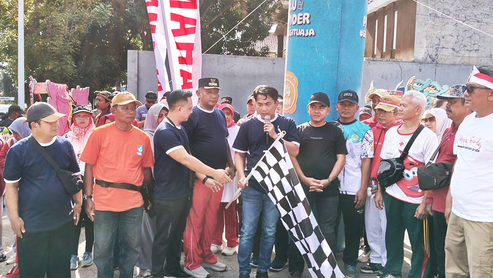 Ratusan Warga Meriahkan Jalan Sehat Pesta Talun Cirebon, CFD Resmi Dibuka 1 Jalan Sehat Talun Cirebon
