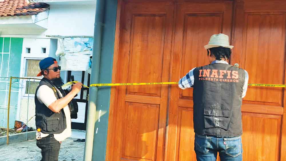Kebakaran di Cirebon, Polisi Lakukan Penyelidikan, Ayah dan Balita Tewas 1 Kebakaran Di Cirebon, Polisi Lakukan Penyelidikan, Ayah Dan Balita Tewas