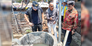 Pemkab Cirebon Siapkan Tiga Tahap Atasi Krisis Air Bersih, Desa Slangit Jadi Prioritas 7 Kekeringan Di Desa Slangit Cirebon