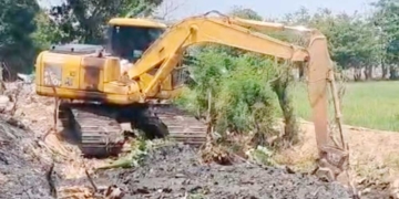 Pasca Penertiban Bangli Kenanga-Plumbon, Sungai Pembuang Karangjati Mulai Dinormalisasi 7 Dputr Kabupaten Cirebon Menerjunkan Alat Berat Untuk Mulai Menormalisasi Sungai Pembuang Karangjati, Senin, 21 September 2026.