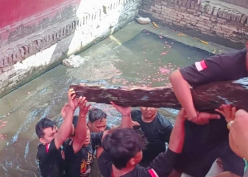 Tradisi Buyut Kayu Perbatang Di Kertawinangun.