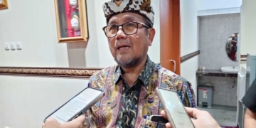 Bupati Cirebon, Drs H Imron Mag.