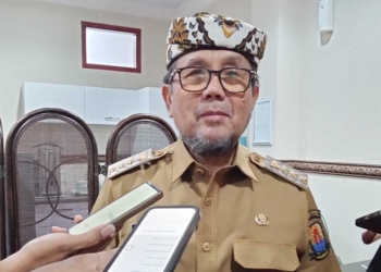 Bupati Cirebon, H Imron, Saat Memberikan Keterangan Pers Terkait Pelaksanaan Futsal Bupati Cup Tingkat Sd Dan Mi Se-Kabupaten Cirebon, Selasa, 15 September 2026.