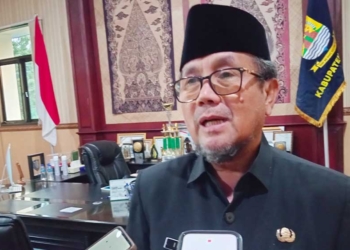 Bupati Cirebon H Imron.