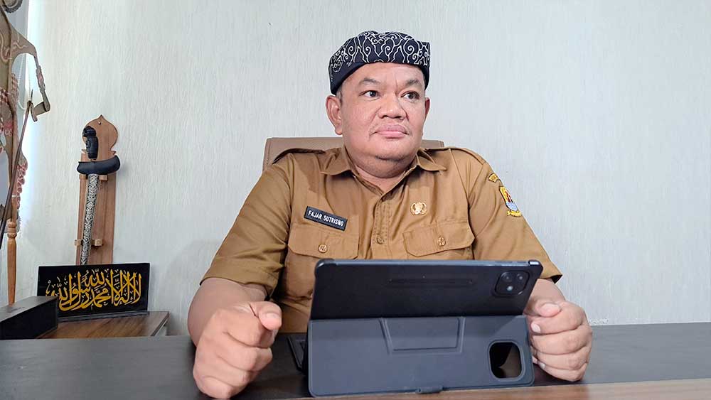 Pemkab Cirebon Tetapkan Vihara Darma Rakhita sebagai Cagar Budaya Sejak 2025 1 Kepala Disbudpar Kabupaten Cirebon, Fajar Sutrisno.